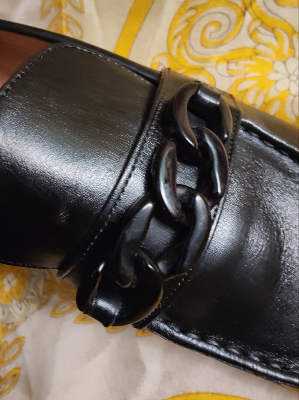 Cole Haan W27246 Stassi Chain Loafer in black leather, Size 10B Medium - Picture 3 of 13